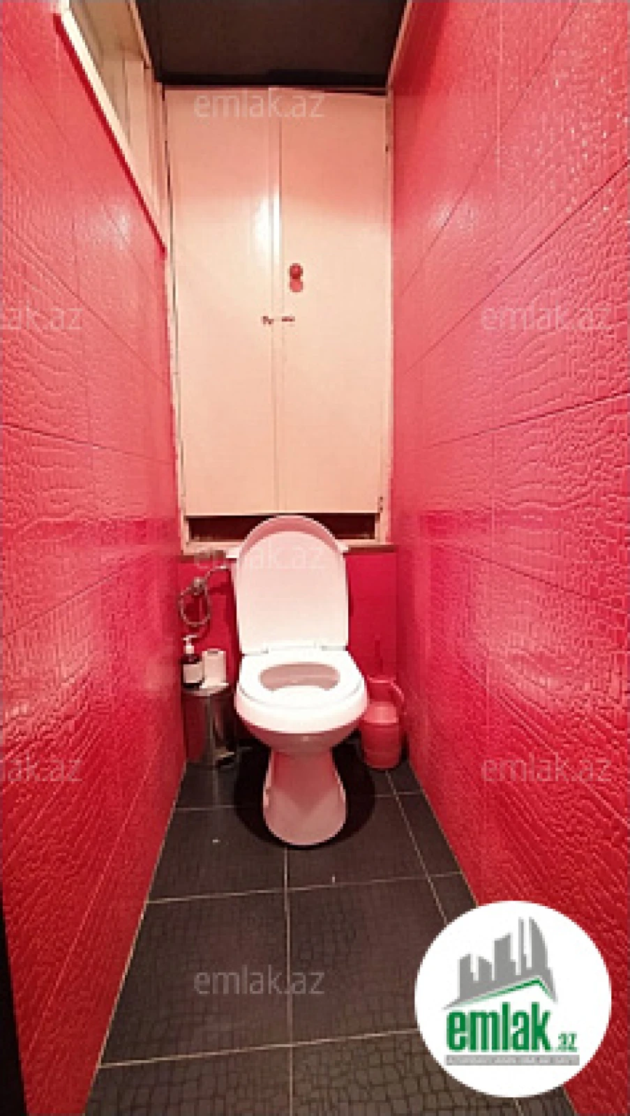 Satılır 2 otaqlı köhnə tikili 65 m²