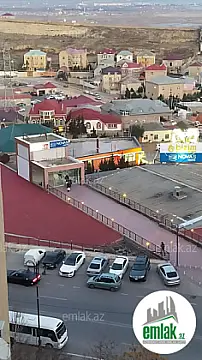 Satılır 2 otaqlı köhnə tikili 65 m²