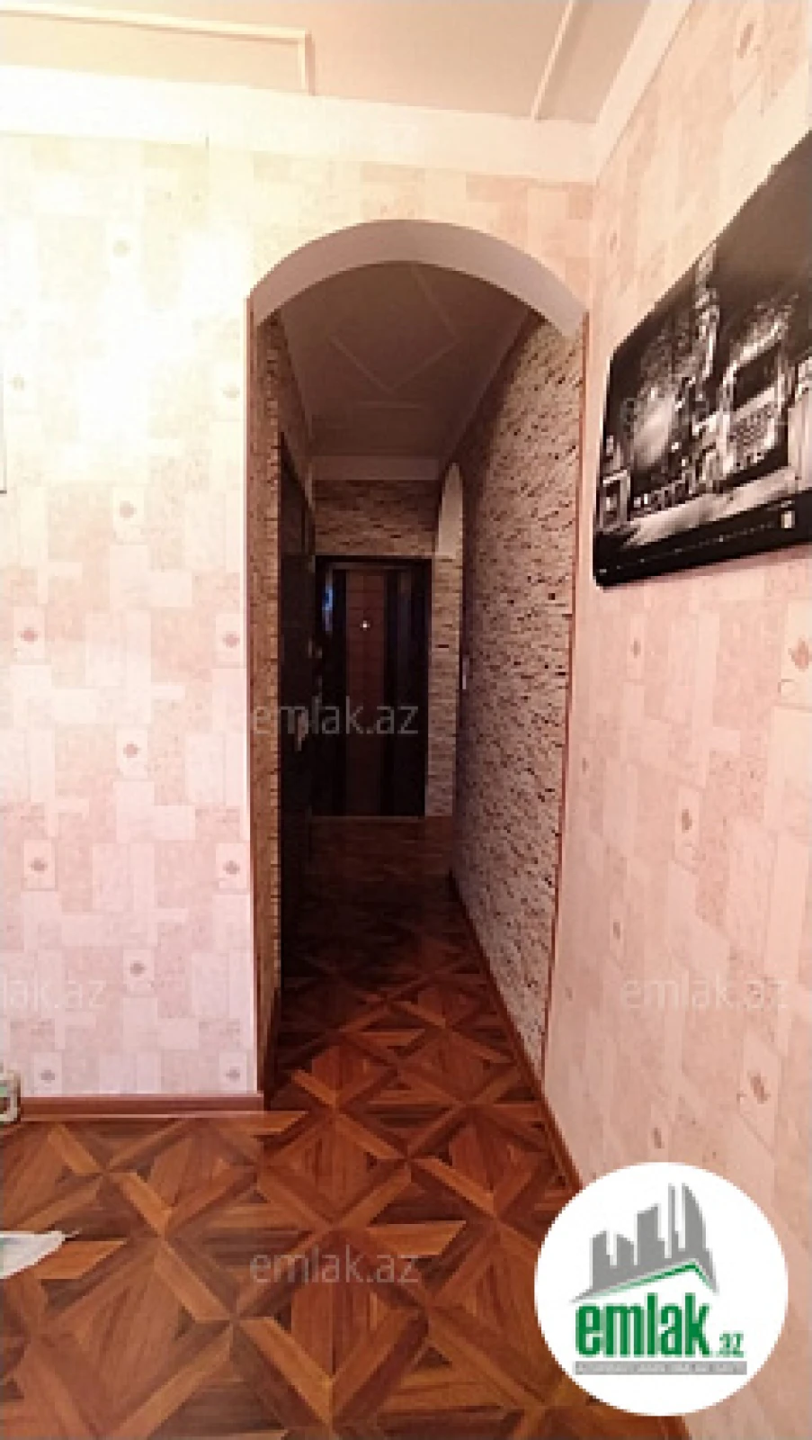 Satılır 2 otaqlı köhnə tikili 65 m²