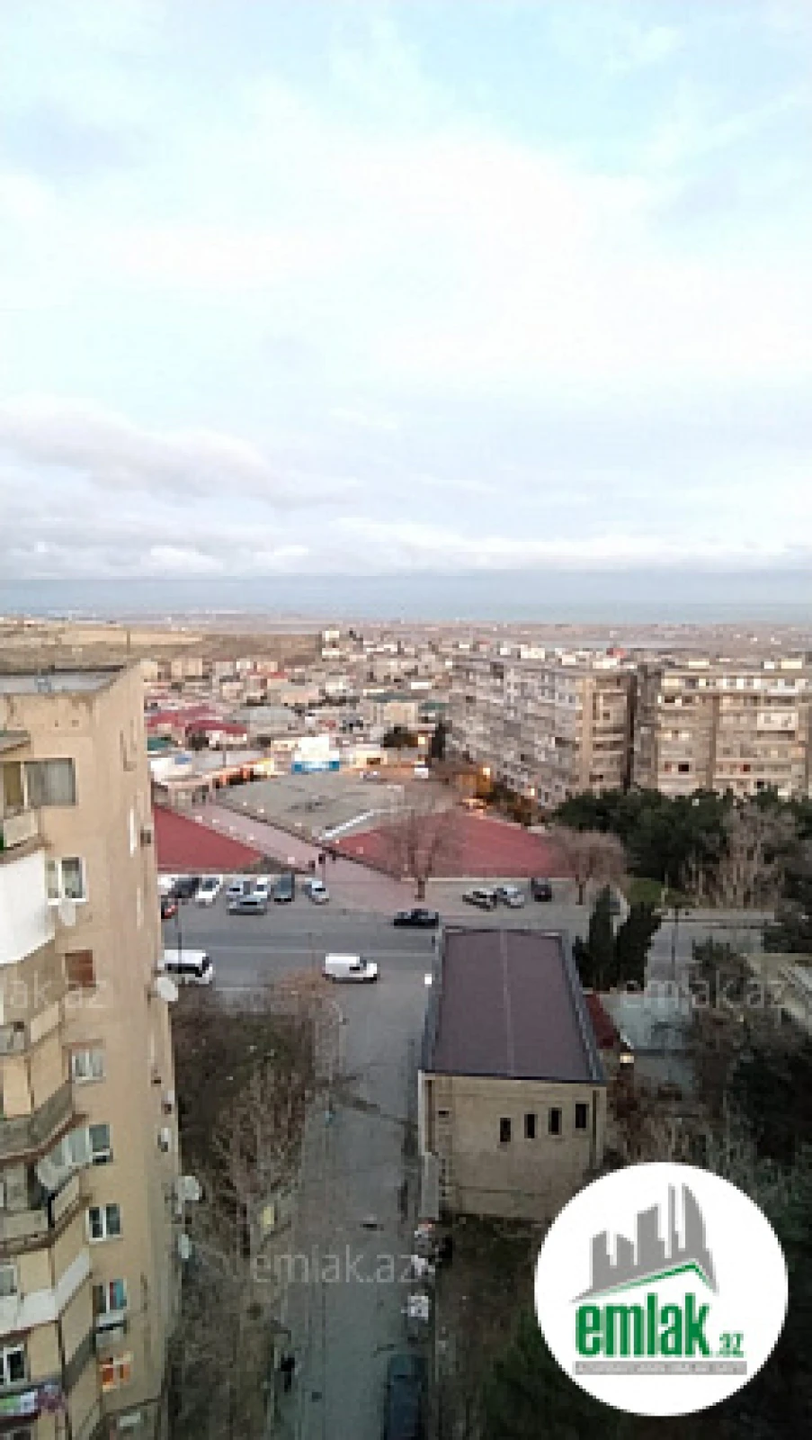 Satılır 2 otaqlı köhnə tikili 65 m²