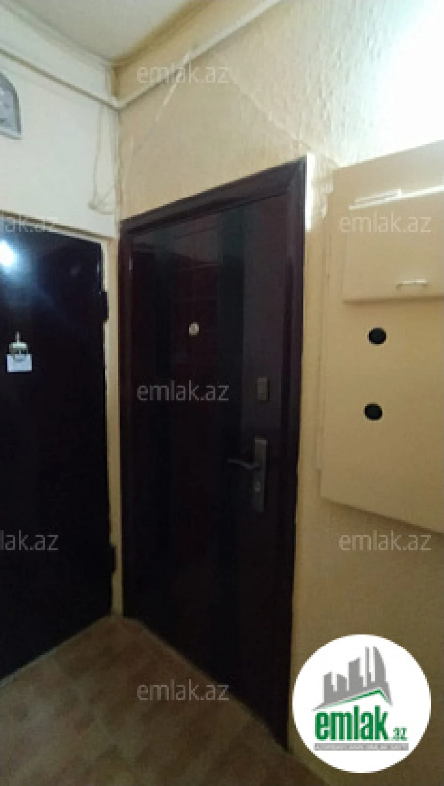 Satılır 2 otaqlı köhnə tikili 65 m²