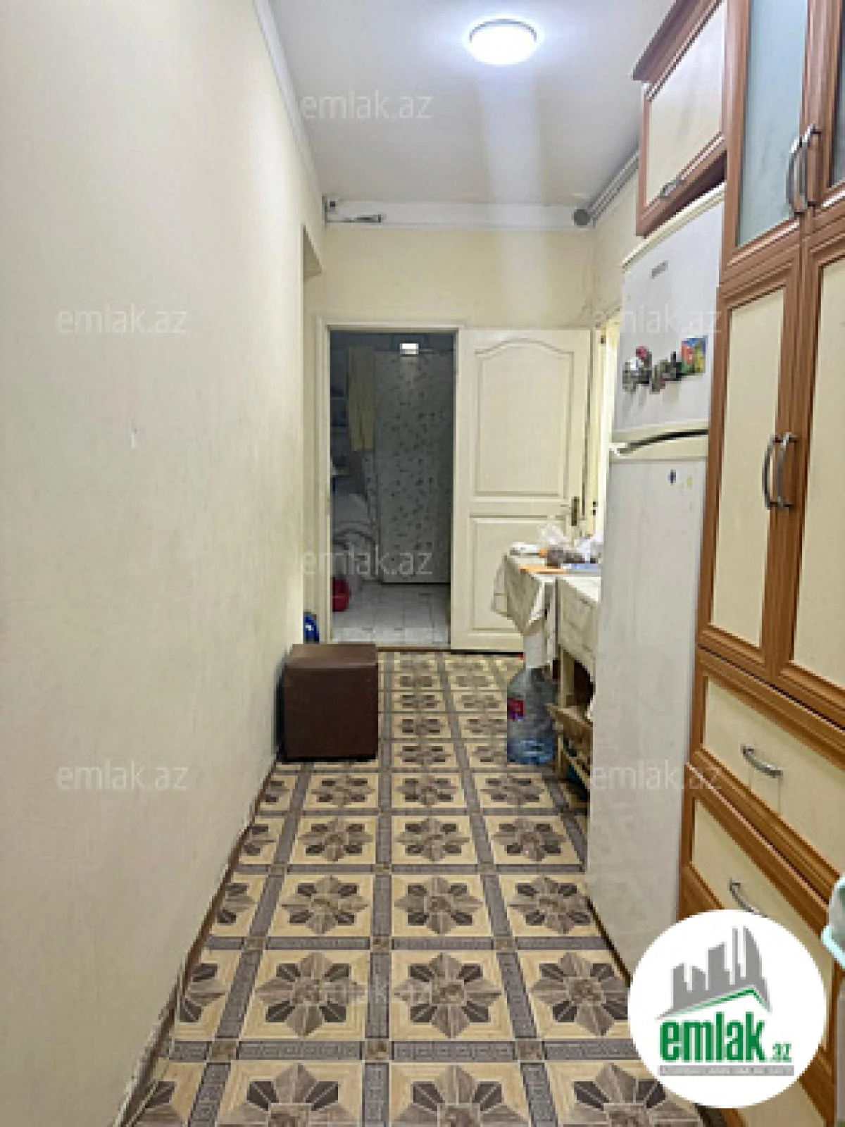 Satılır 7 otaqlı obyekt 200 m²