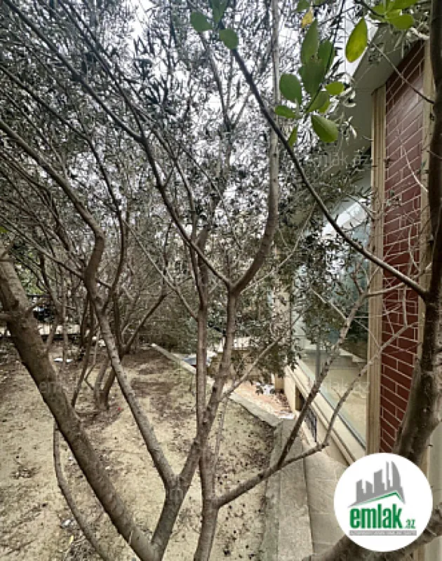 Satılır 7 otaqlı obyekt 200 m²