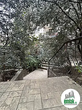 Satılır 7 otaqlı obyekt 200 m²