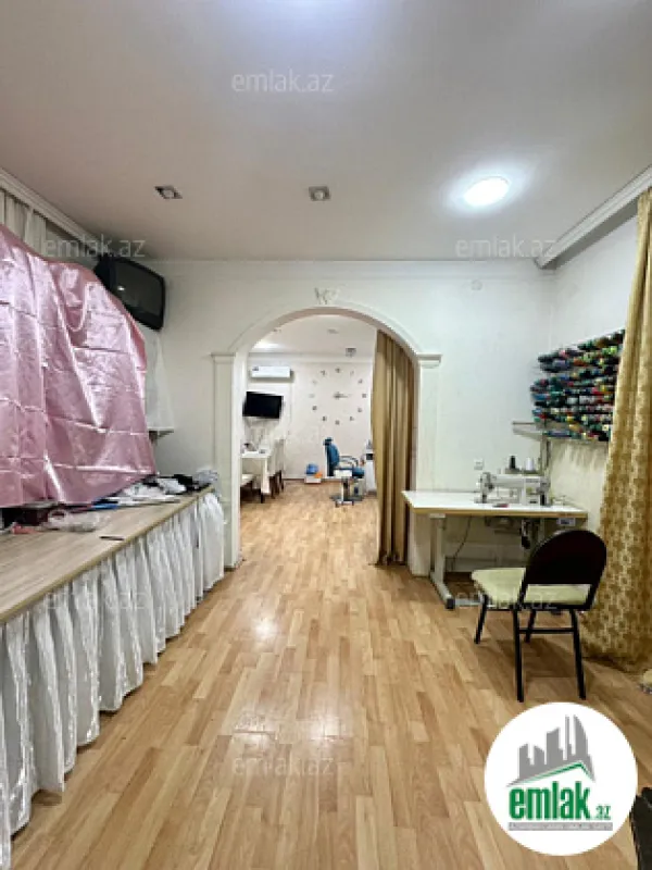 Satılır 7 otaqlı obyekt 200 m²