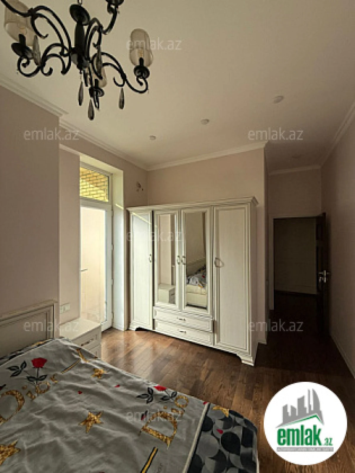 Satılır 3 otaqlı yeni tikili 119 m²