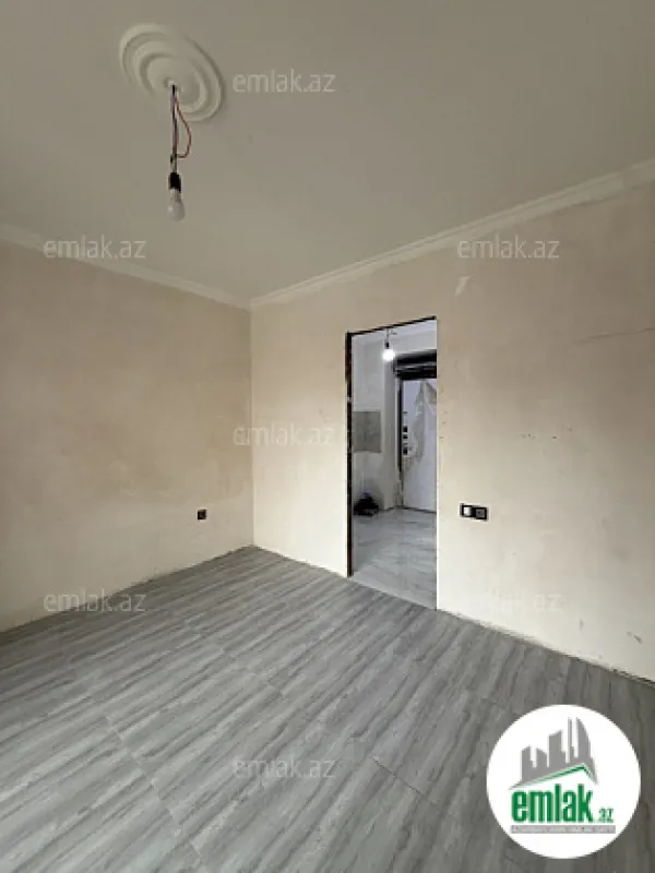 Satılır 1 otaqlı köhnə tikili 20 m²