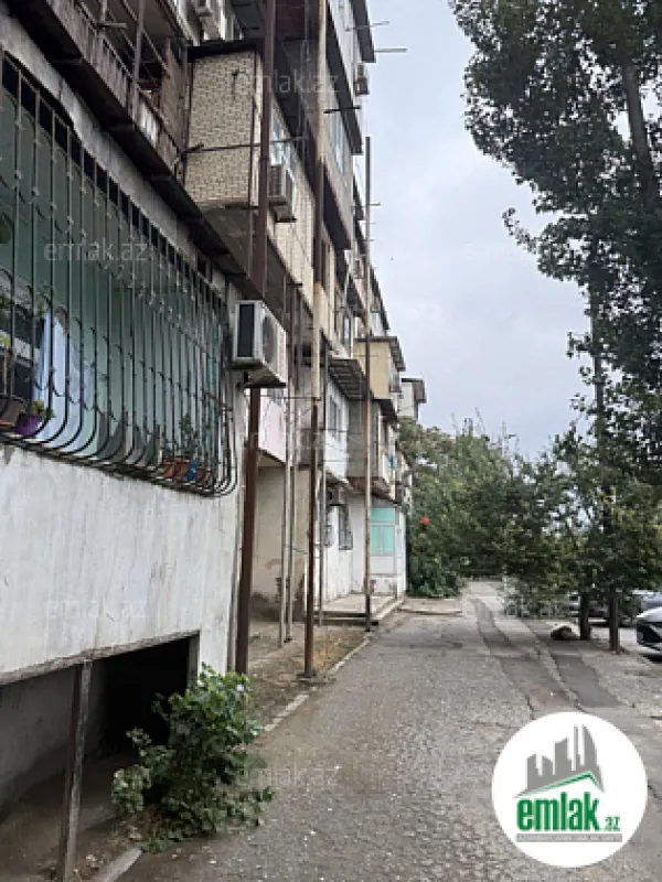 Satılır 1 otaqlı köhnə tikili 20 m²