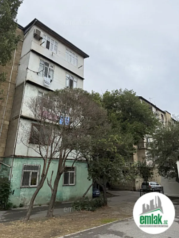 Satılır 1 otaqlı köhnə tikili 20 m²