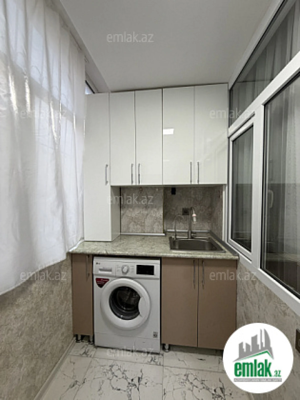 Satılır 3 otaqlı yeni tikili 57 m²