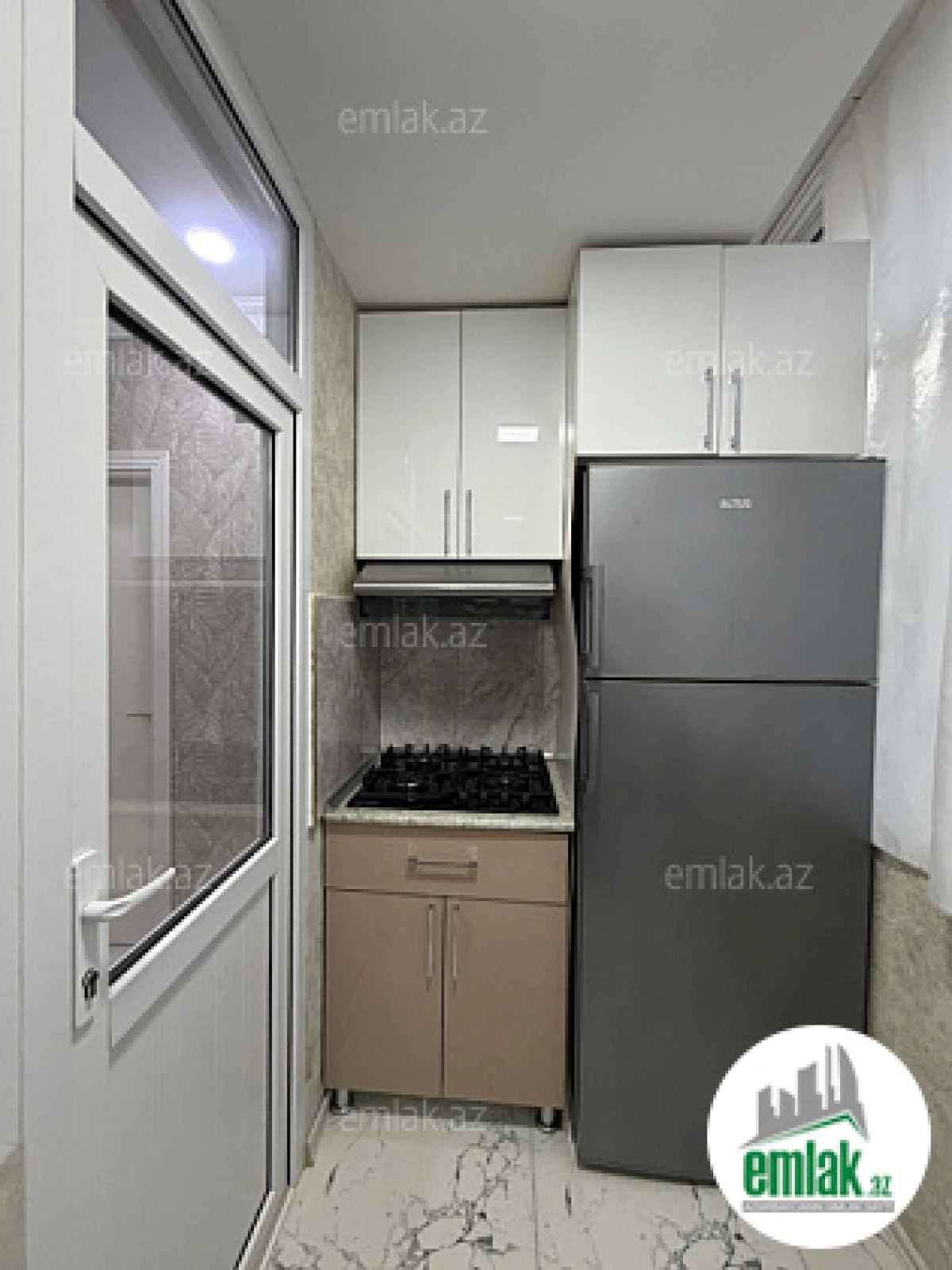 Satılır 3 otaqlı yeni tikili 57 m²