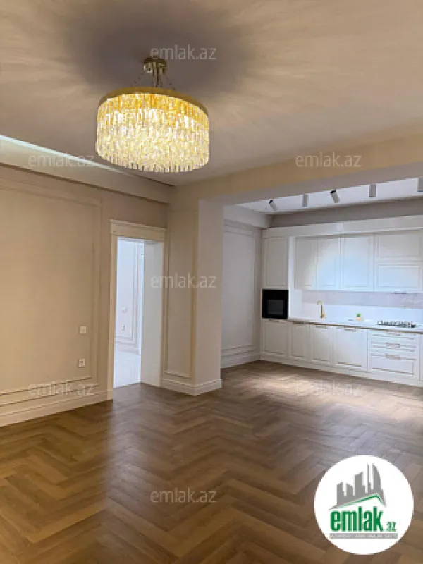 Satılır 3 otaqlı yeni tikili 110 m²