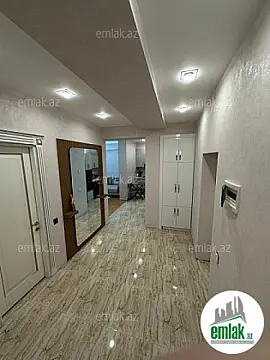 Satılır 3 otaqlı yeni tikili 90 m²