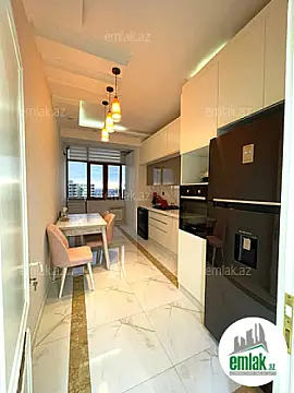 Satılır 2 otaqlı yeni tikili 110 m²
