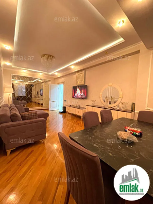 Satılır 2 otaqlı yeni tikili 110 m²