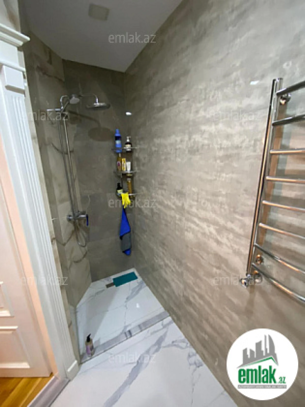 Satılır 3 otaqlı yeni tikili 118 m²