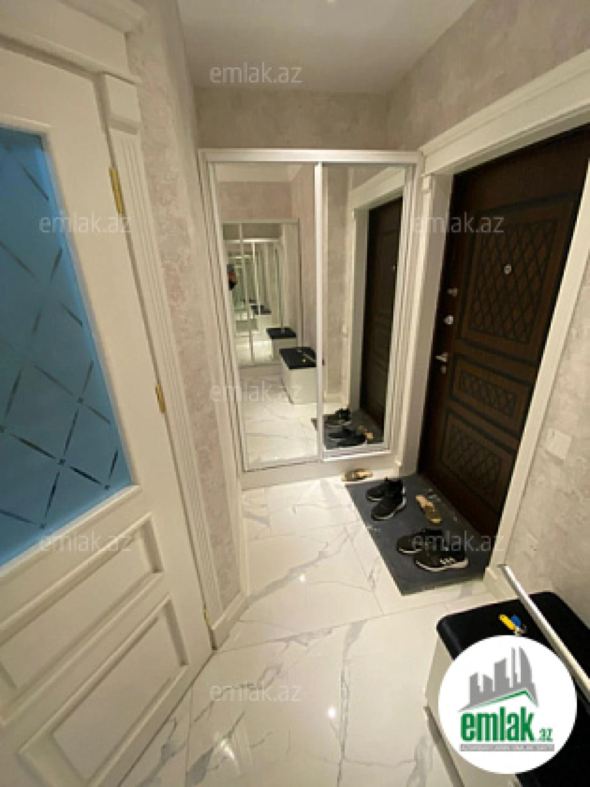 Satılır 3 otaqlı yeni tikili 118 m²