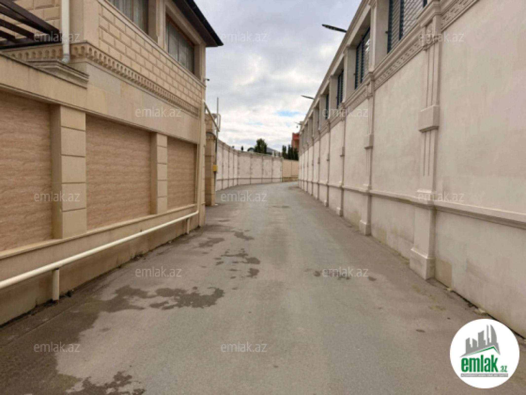 Satılır torpaq sahəsi 12 m²