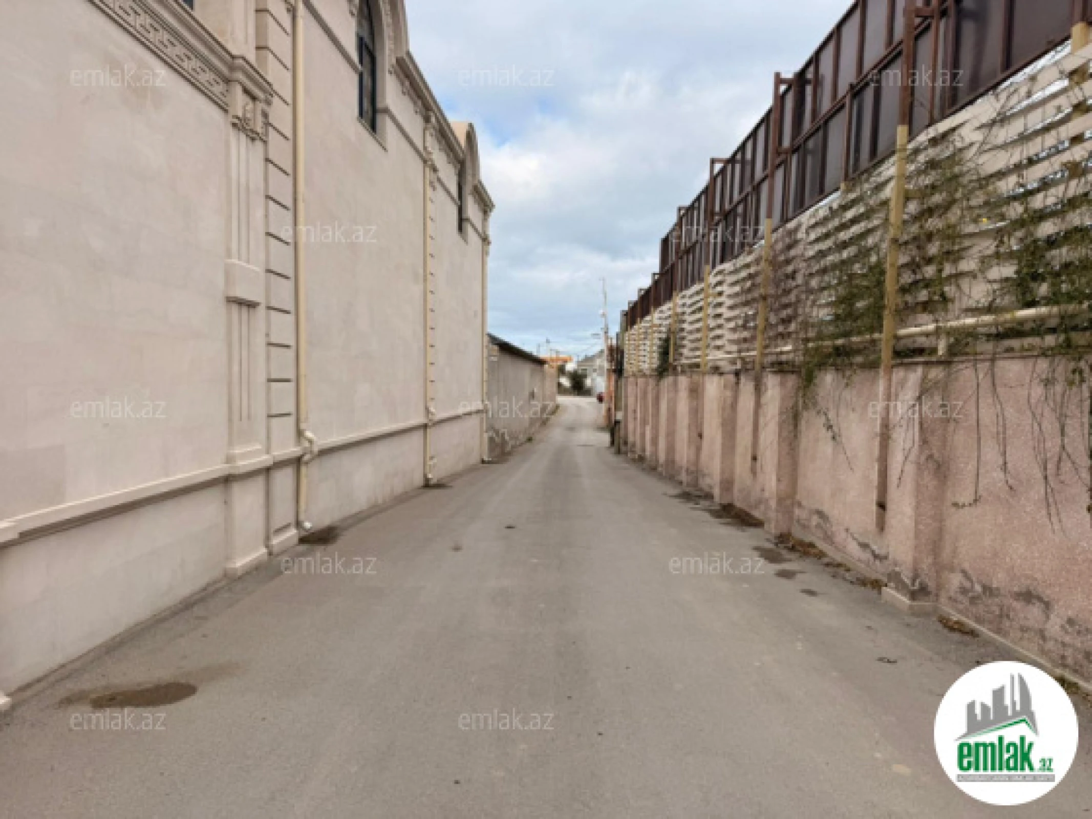 Satılır torpaq sahəsi 12 m²