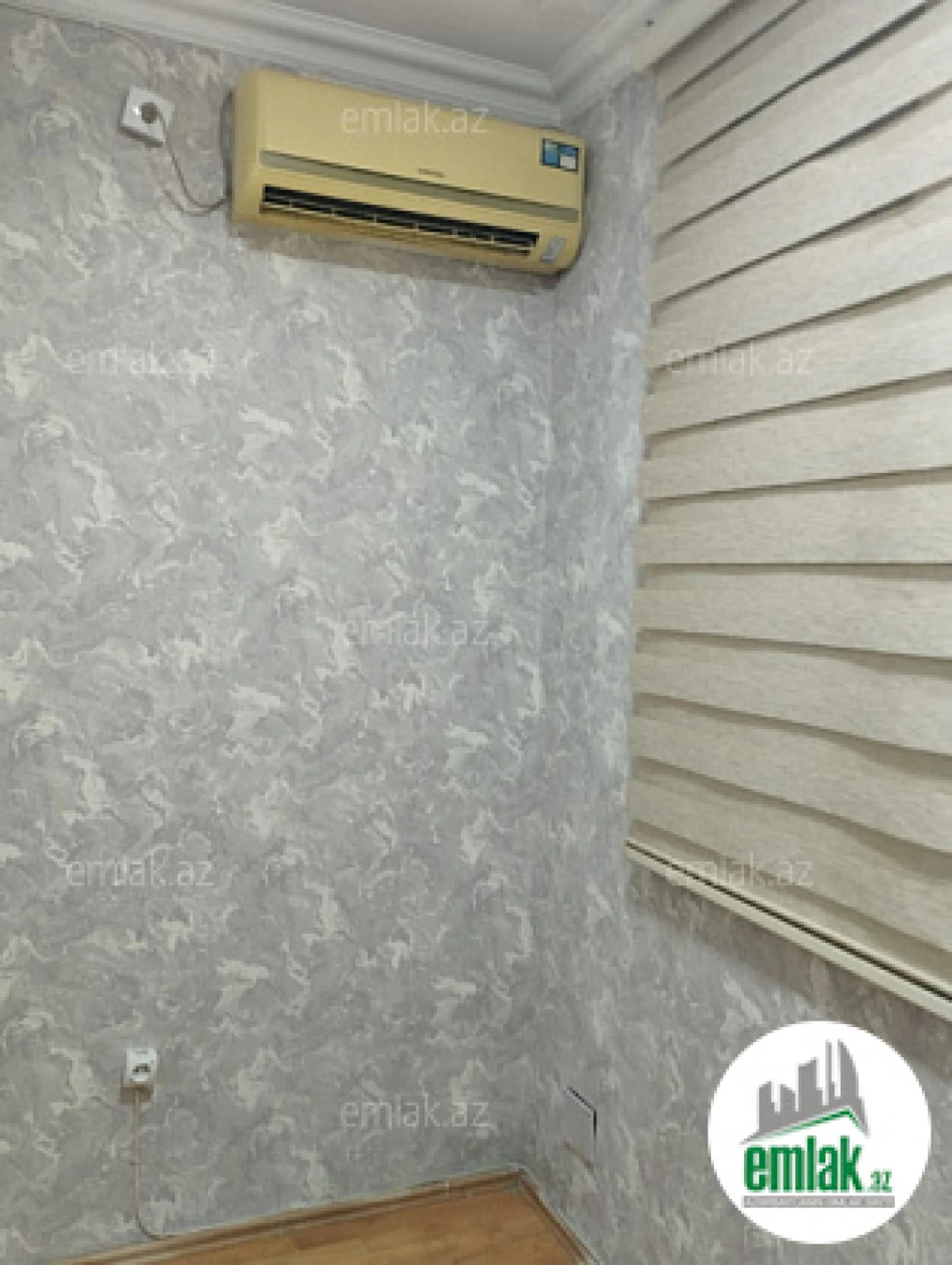 Satılır 1 otaqlı ofis 40 m²