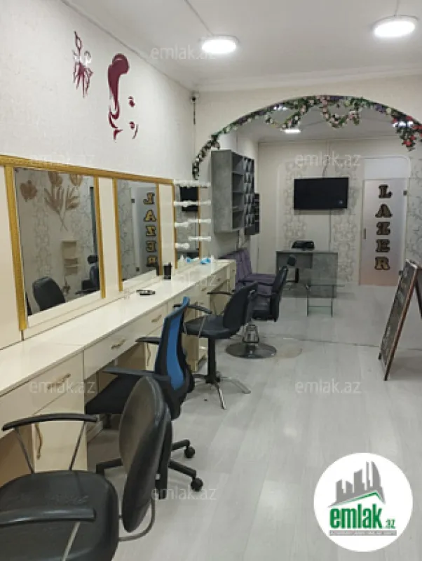 Satılır 1 otaqlı ofis 40 m²