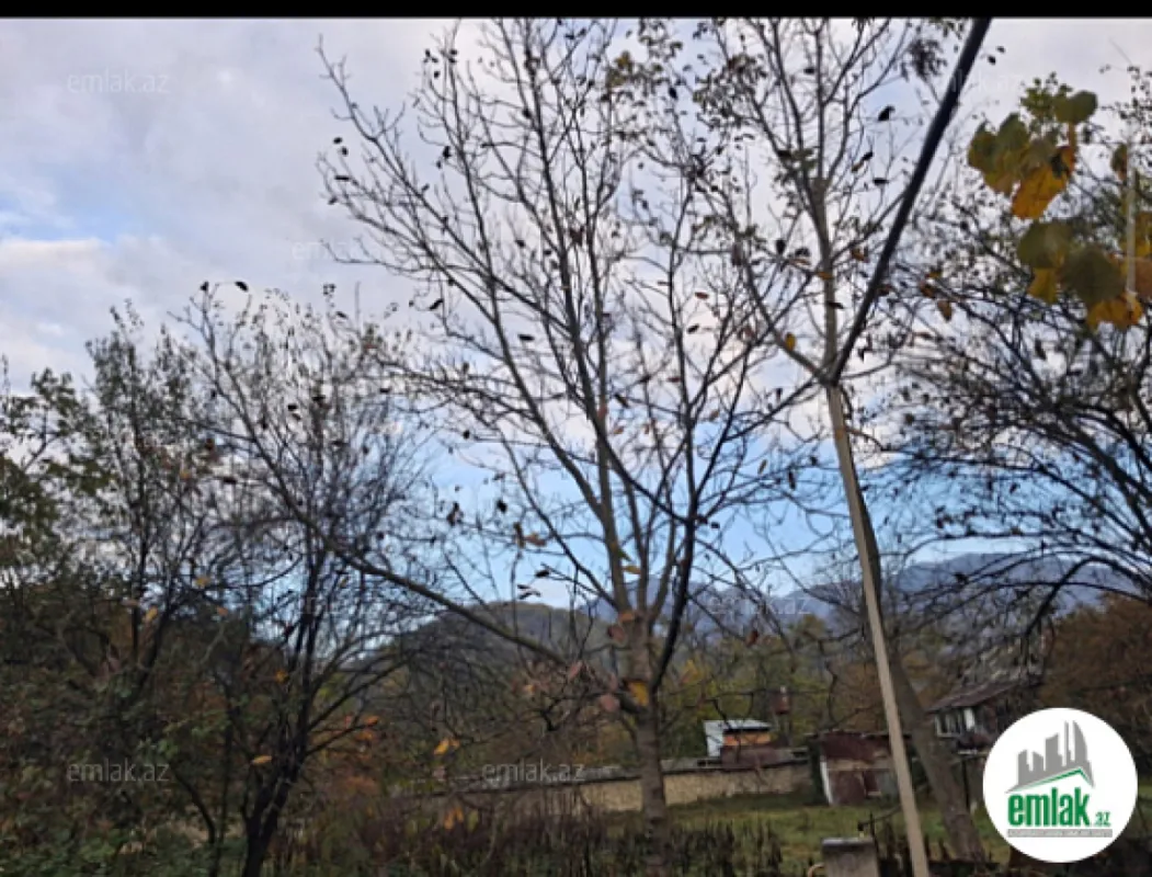 Satılır torpaq sahəsi 12 m²