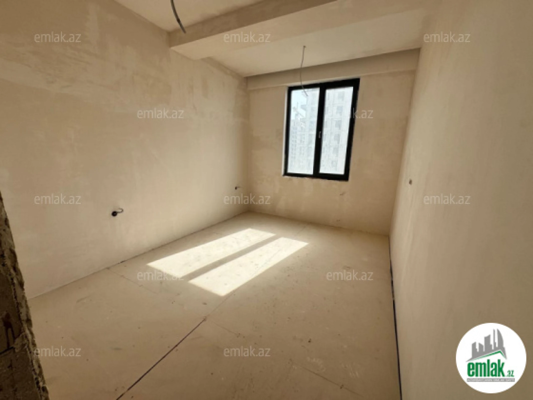 Satılır 3 otaqlı yeni tikili 77.7 m²