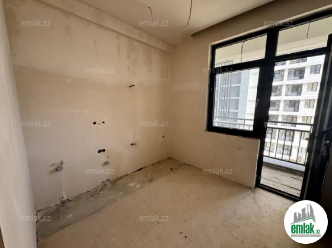 Satılır 3 otaqlı yeni tikili 77.7 m²