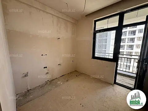 Satılır 3 otaqlı yeni tikili 77.7 m²