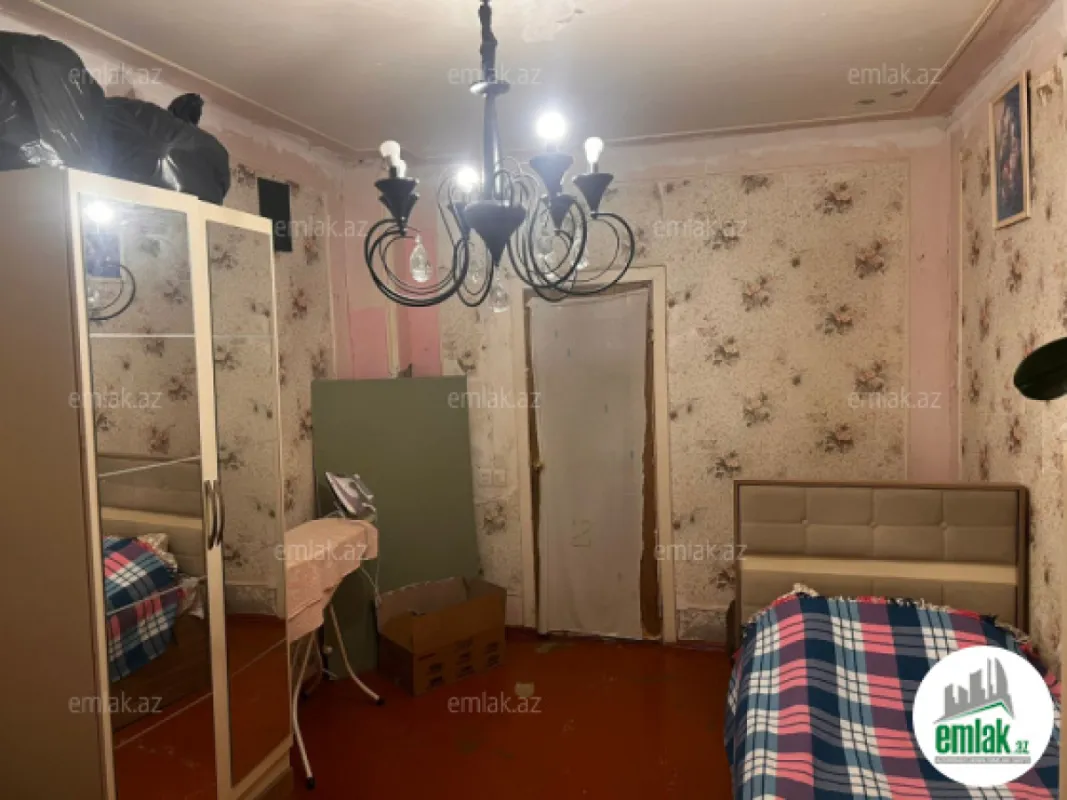 Satılır 3 otaqlı köhnə tikili 65 m²