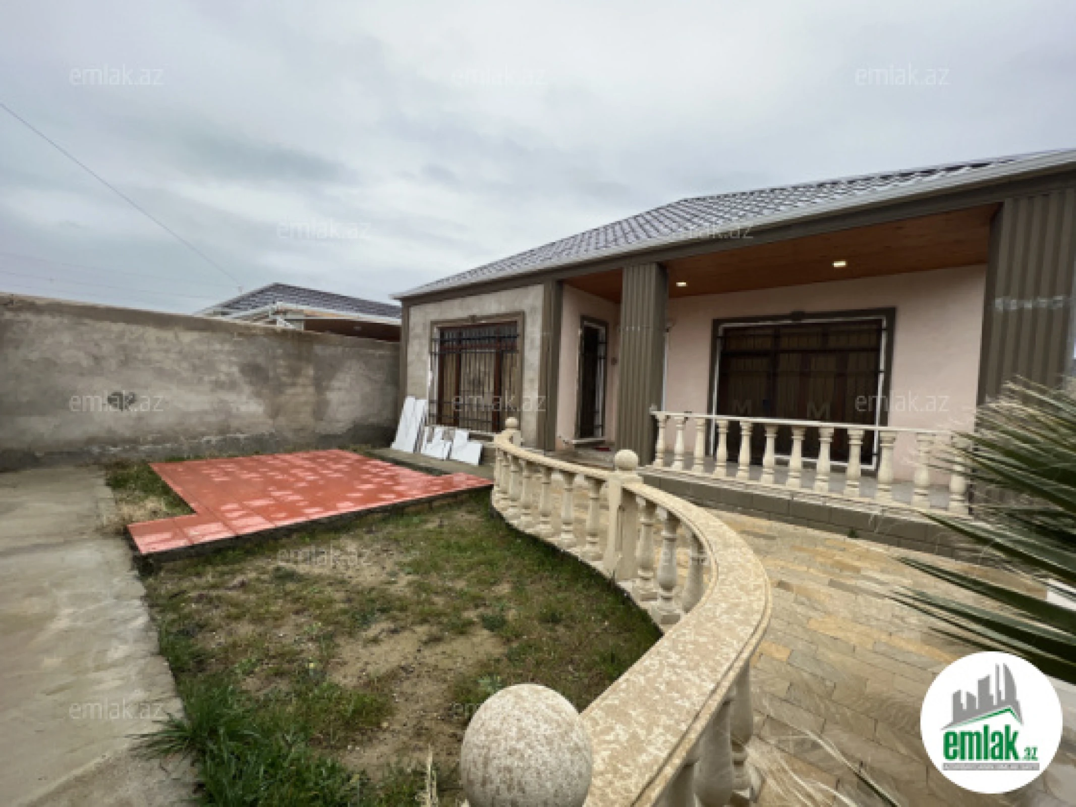 Satılır 3 otaqlı həyət evi 120 m²