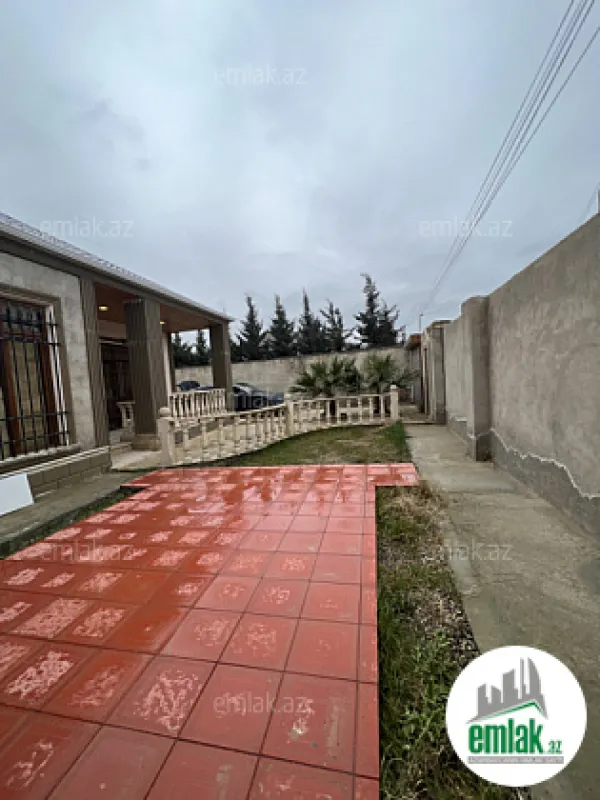 Satılır 3 otaqlı həyət evi 120 m²