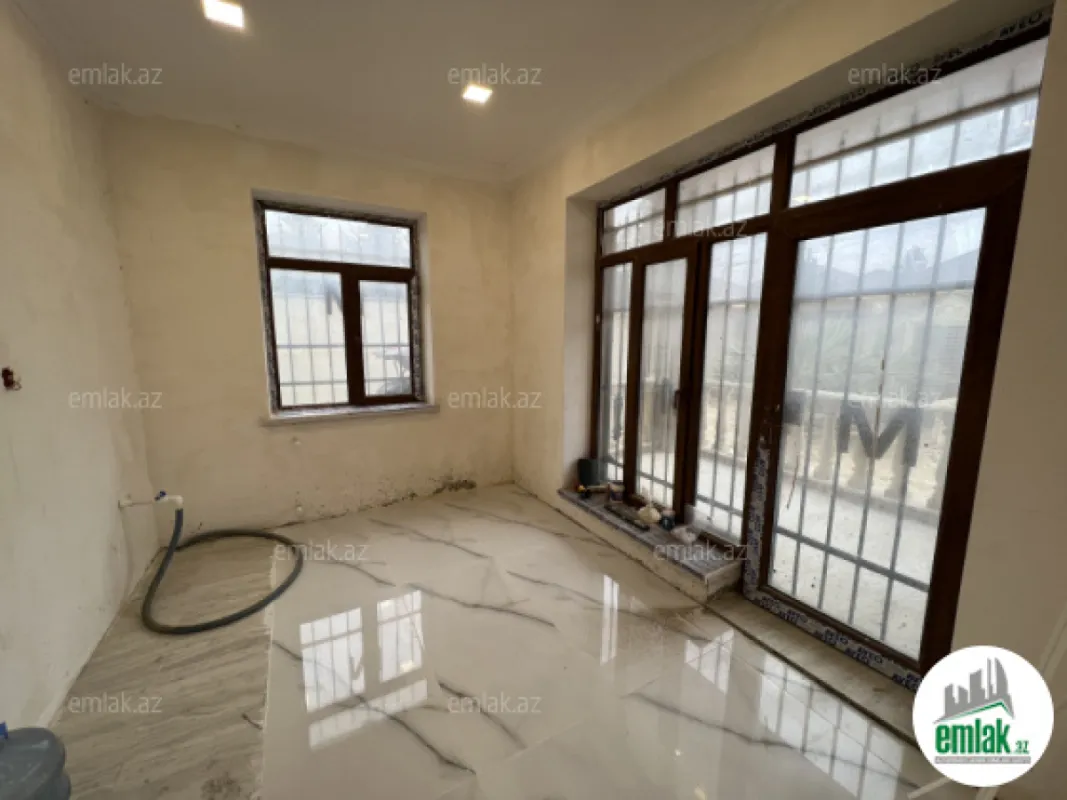Satılır 3 otaqlı həyət evi 120 m²