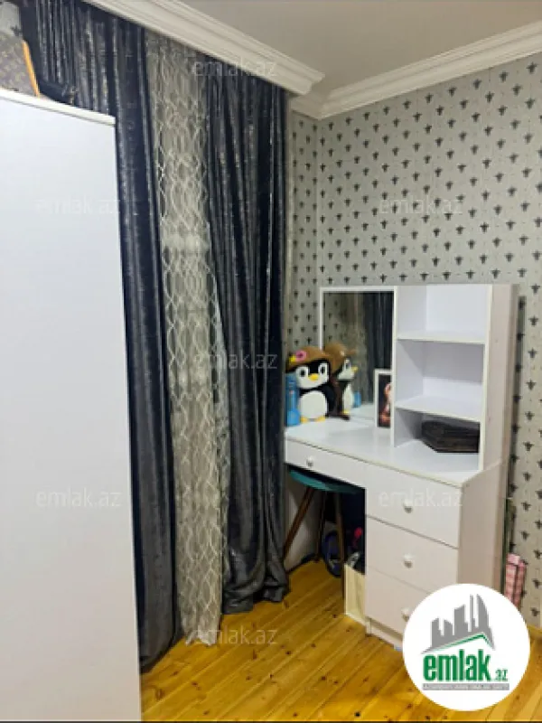 Satılır 2 otaqlı köhnə tikili 41 m²