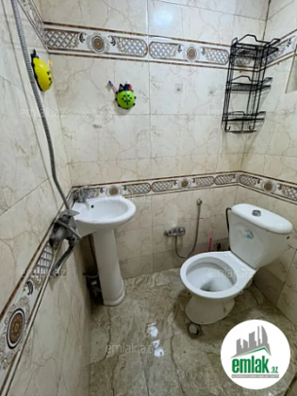 Satılır 2 otaqlı köhnə tikili 41 m²