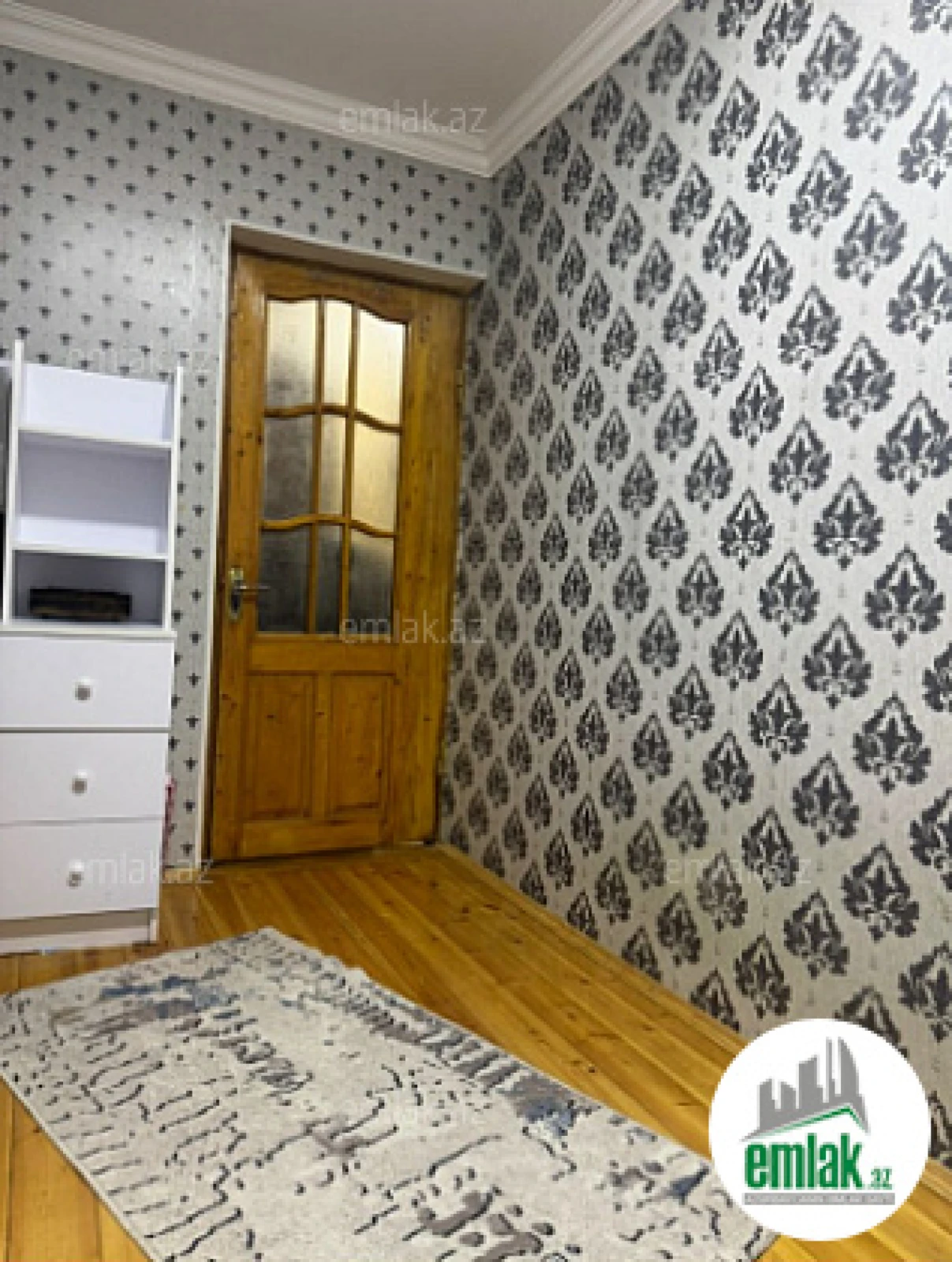 Satılır 2 otaqlı köhnə tikili 41 m²