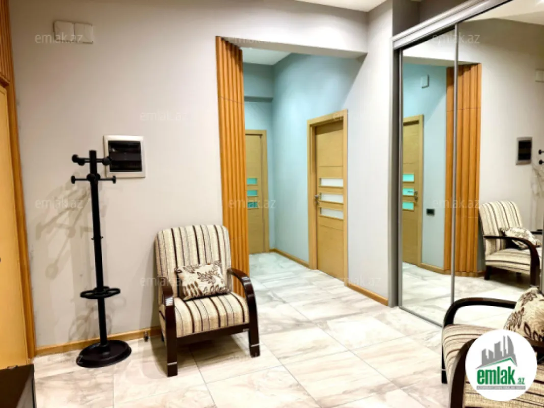 Satılır 3 otaqlı yeni tikili 150 m²