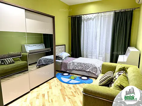 Satılır 3 otaqlı yeni tikili 150 m²