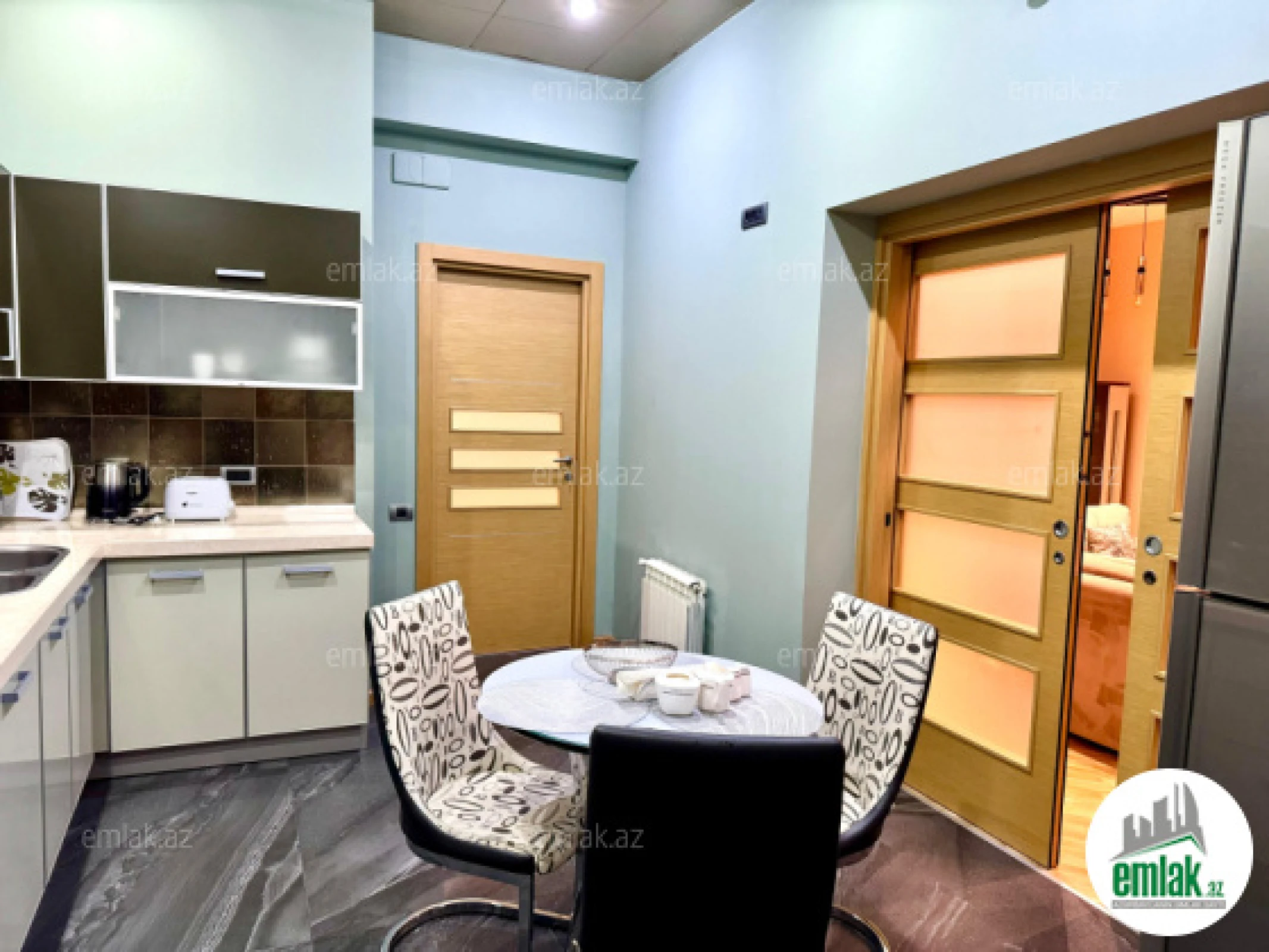 Satılır 3 otaqlı yeni tikili 150 m²