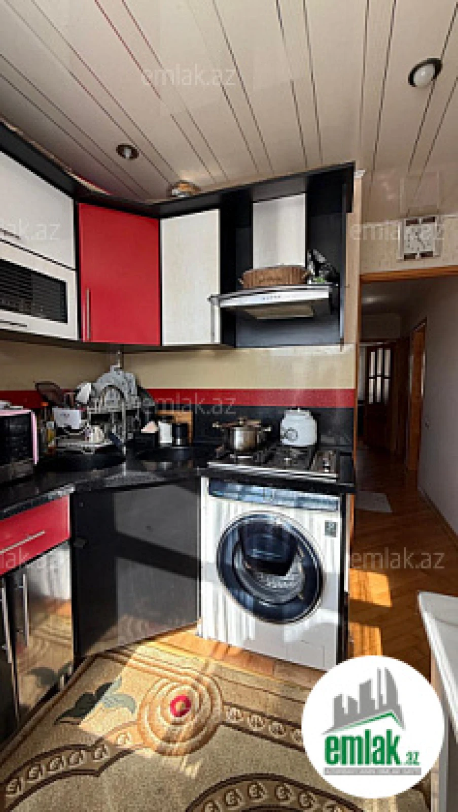 Satılır 3 otaqlı köhnə tikili 70 m²