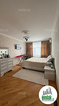Satılır 3 otaqlı köhnə tikili 70 m²