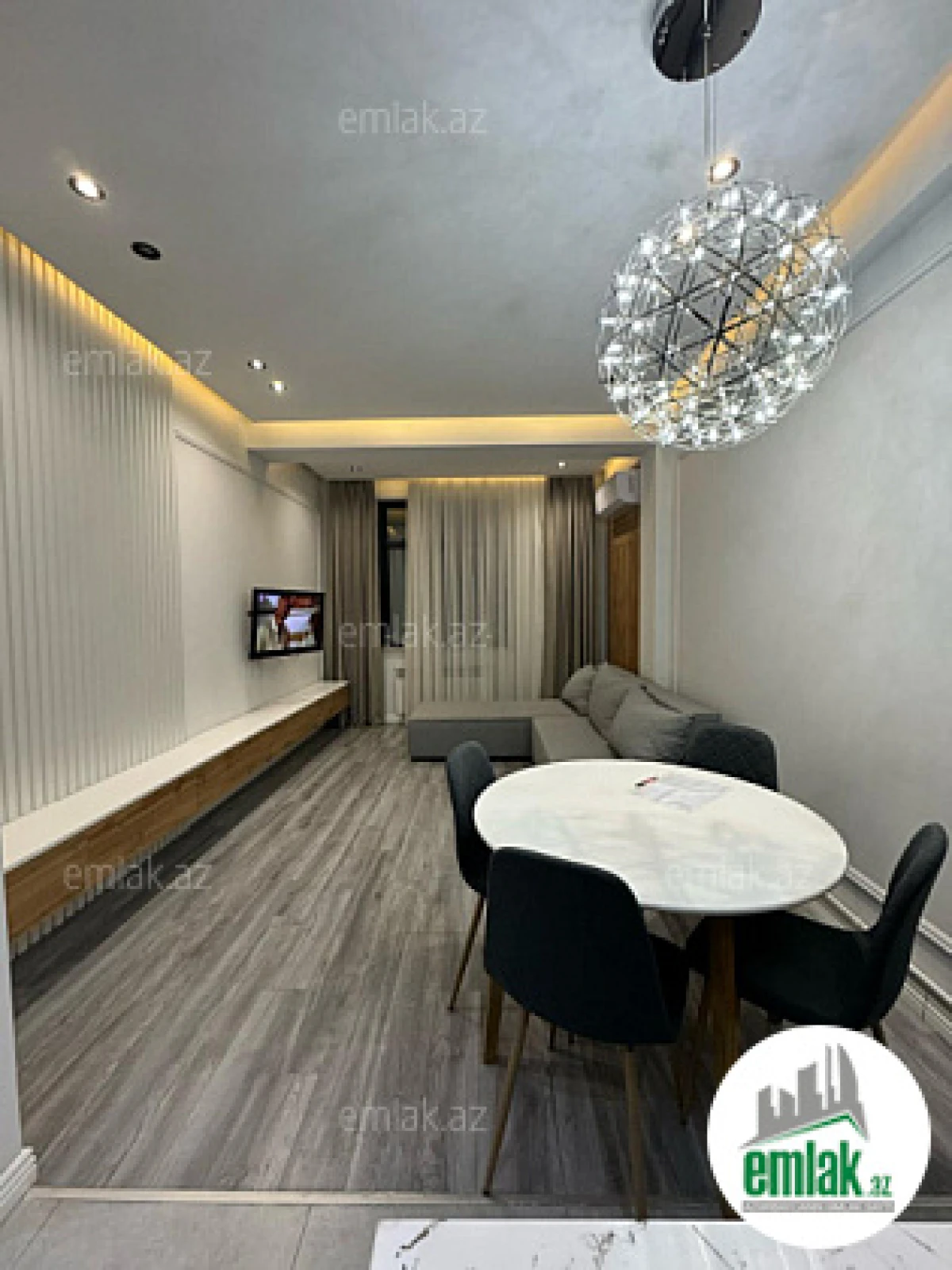 Satılır 2 otaqlı yeni tikili 50 m²