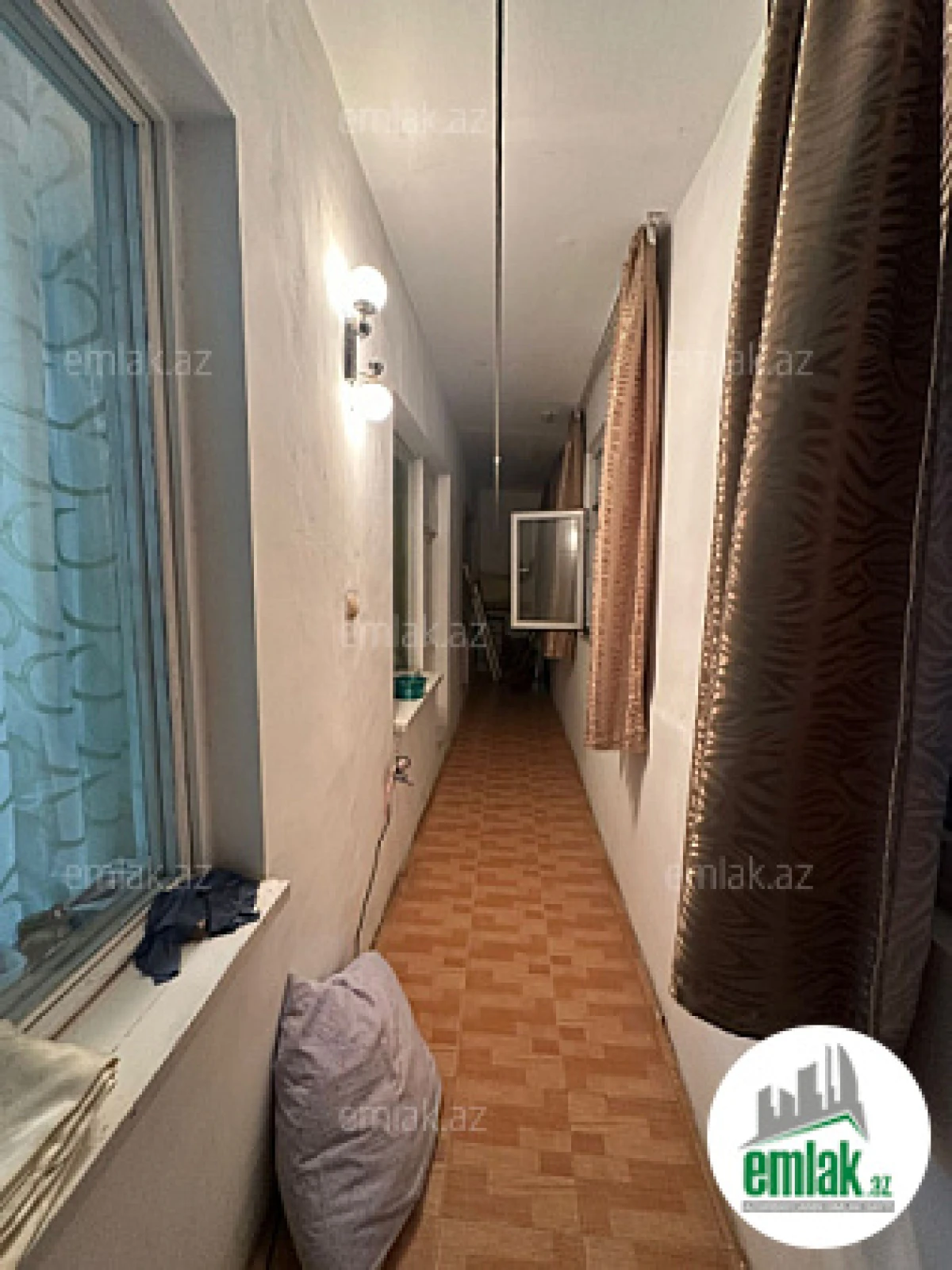 Satılır 5 otaqlı köhnə tikili 125 m²