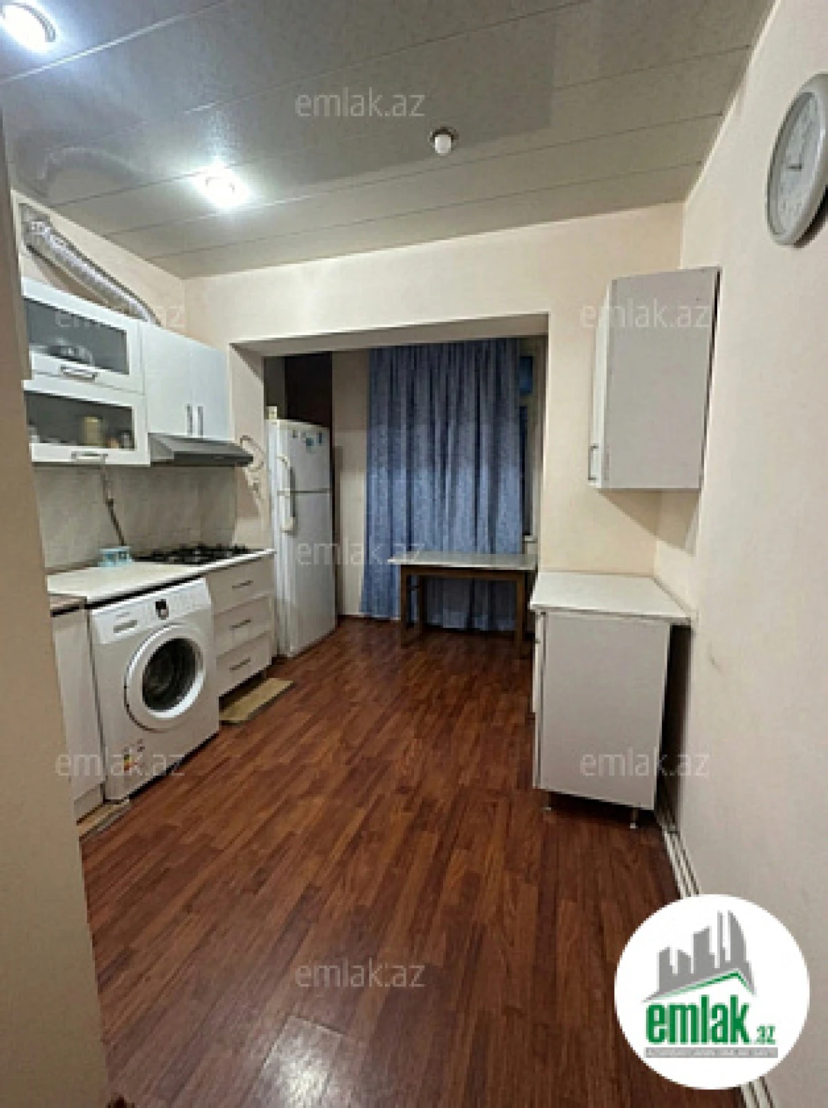 Satılır 5 otaqlı köhnə tikili 125 m²