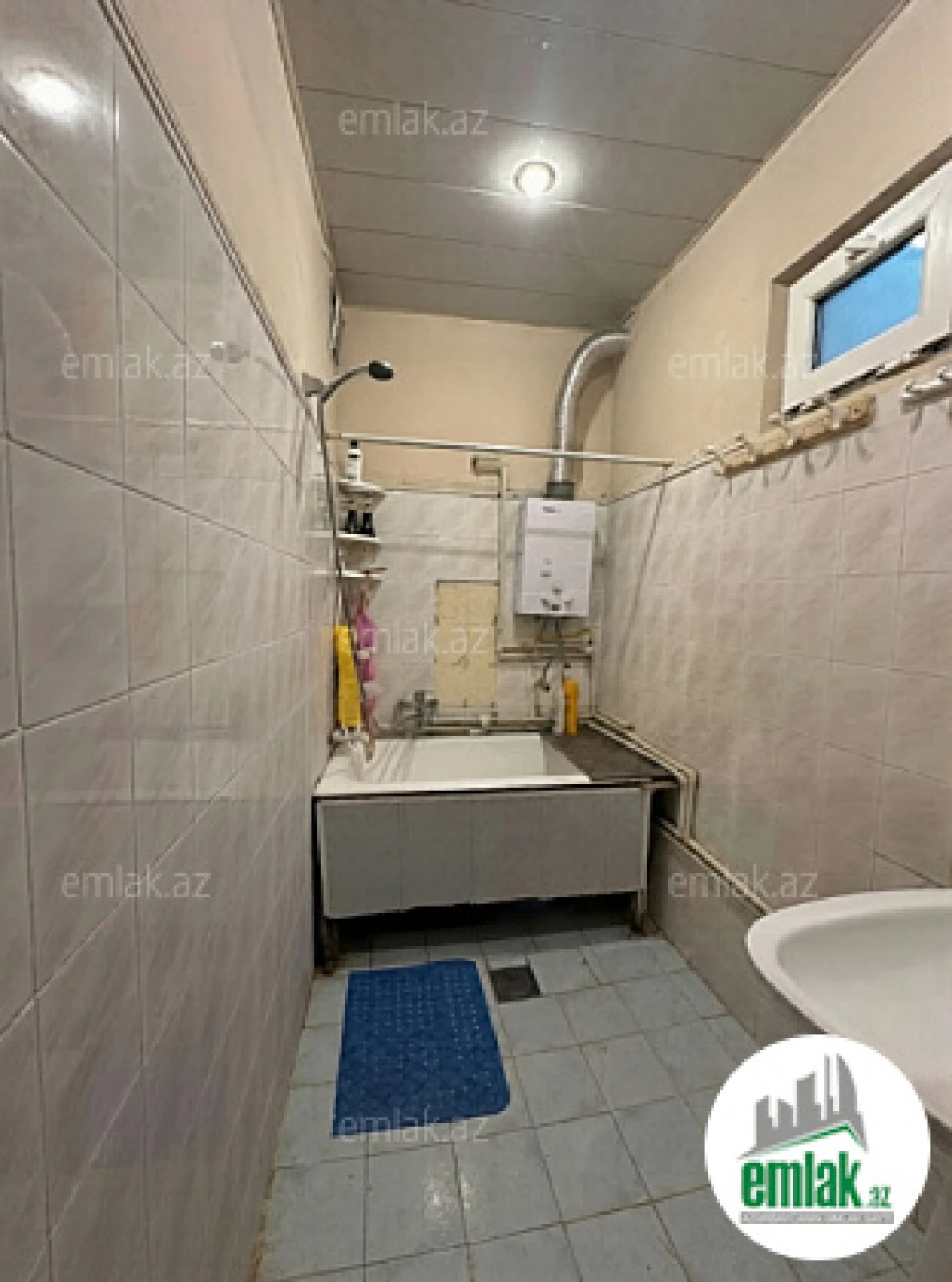 Satılır 5 otaqlı köhnə tikili 125 m²