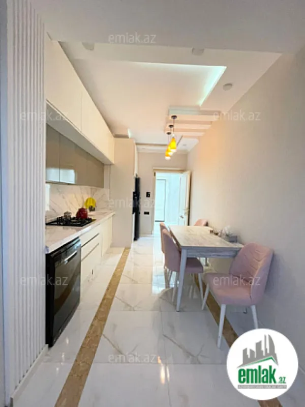 Satılır 2 otaqlı yeni tikili 110 m²