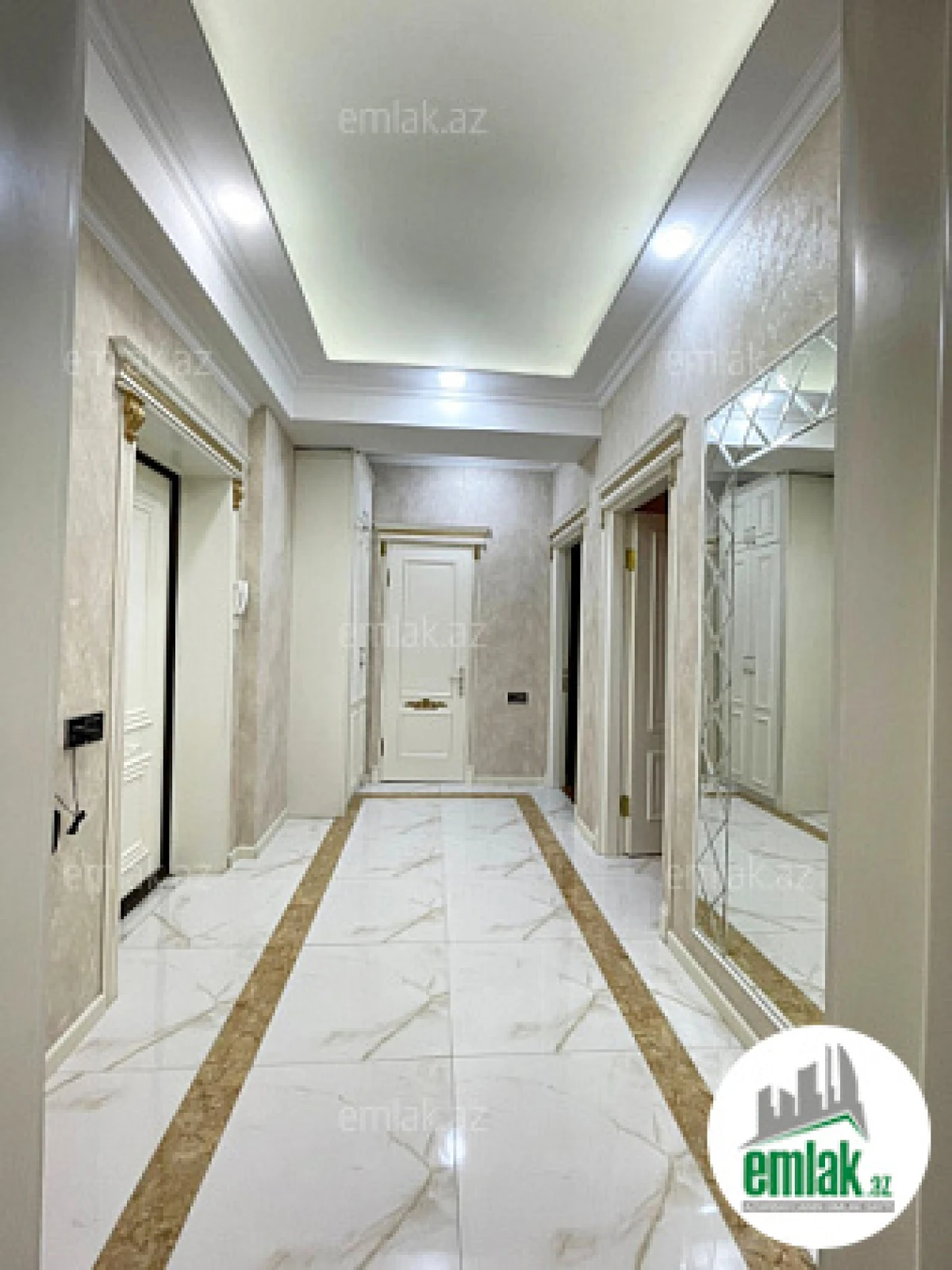 Satılır 2 otaqlı yeni tikili 110 m²