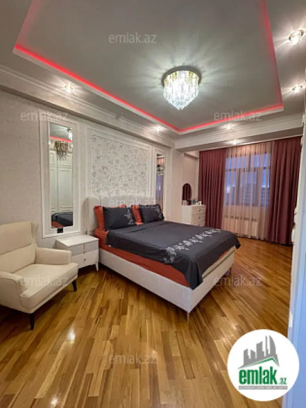 Satılır 2 otaqlı yeni tikili 110 m²