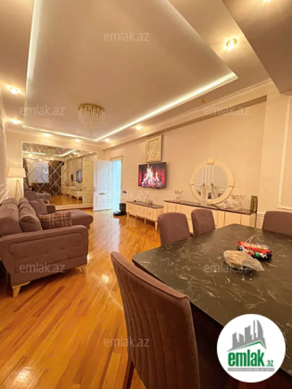 Satılır 2 otaqlı yeni tikili 110 m²