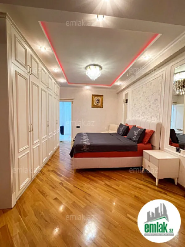 Satılır 2 otaqlı yeni tikili 110 m²